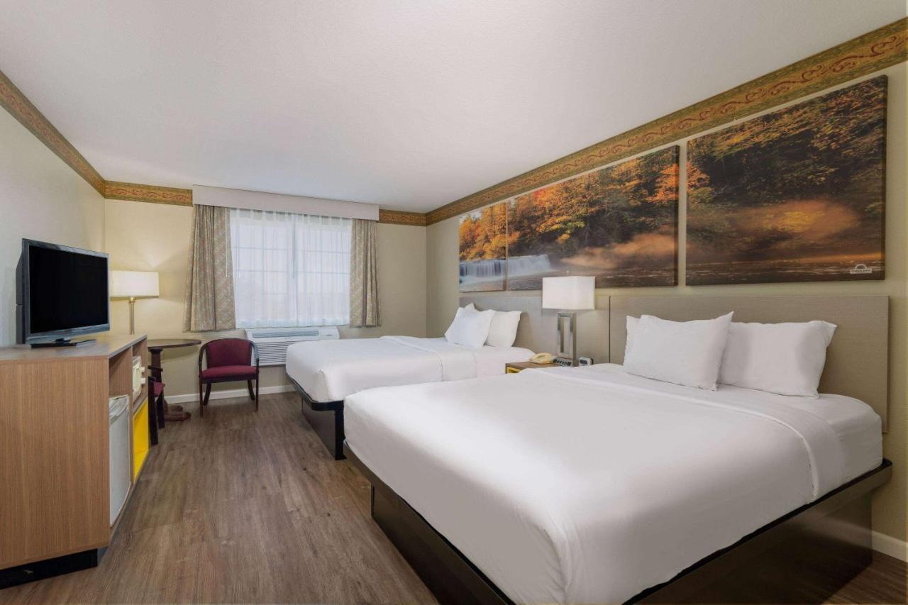 Days Inn By Wyndham Mountain Home Bagian luar foto