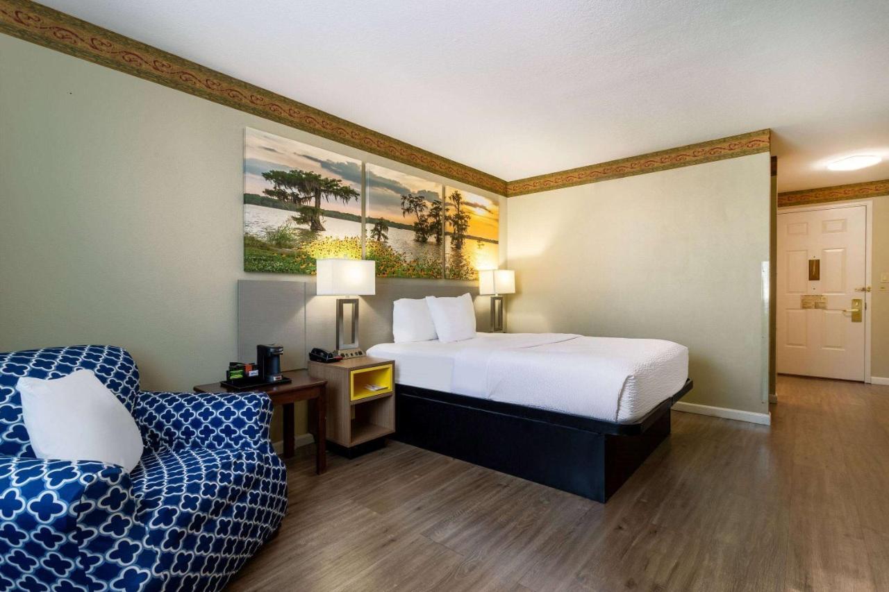 Days Inn By Wyndham Mountain Home Bagian luar foto